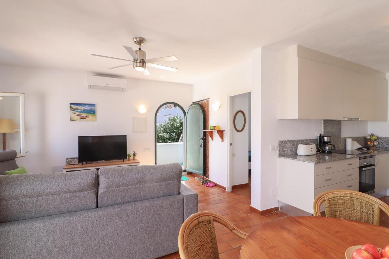 Belvedere, Family-Friendly, Nice, First-Line Apartment With Stunning Beach And Sea Views,Ac Ареналь-д'ен-Кастель Екстер'єр фото